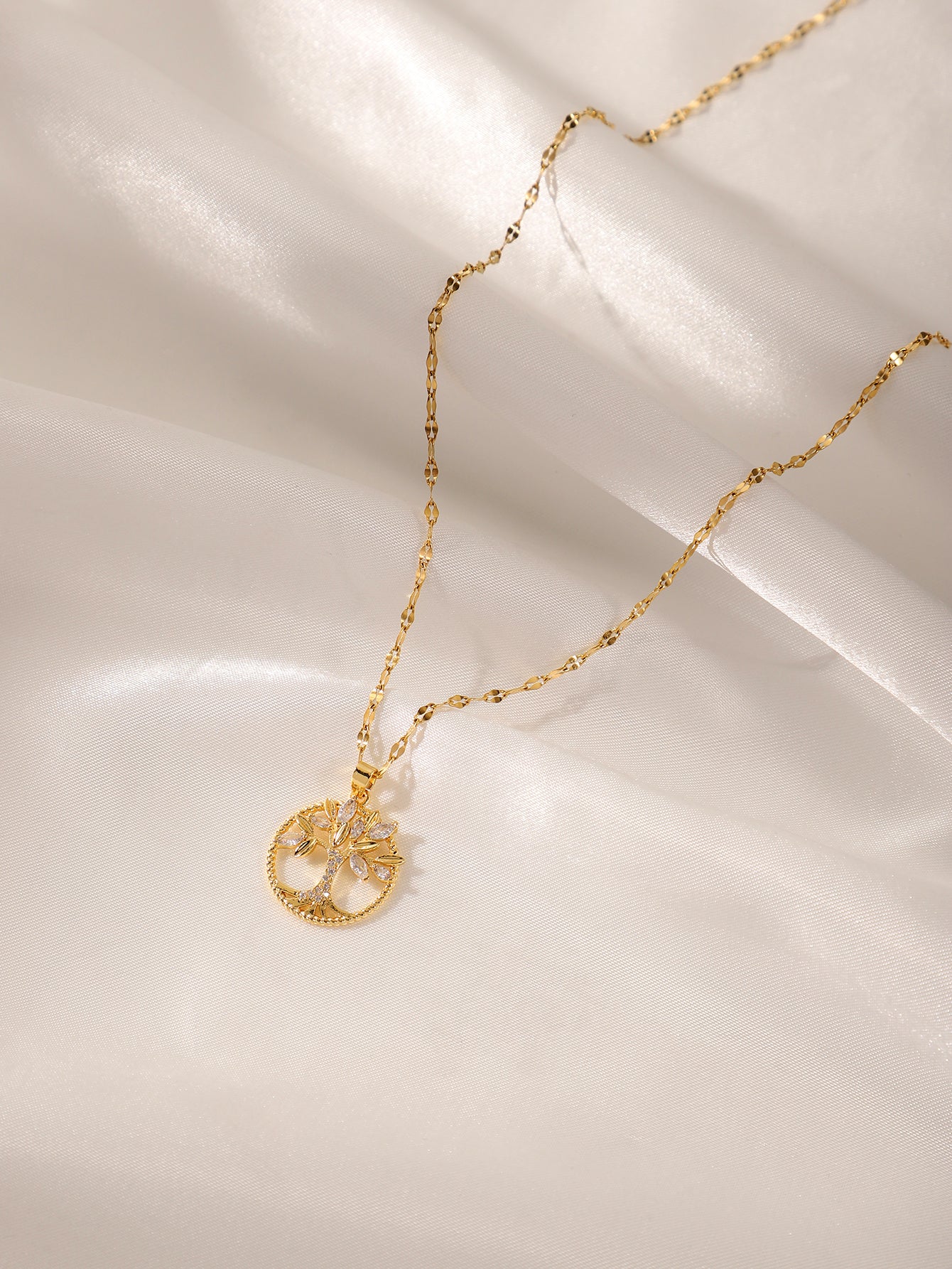 Collier En Gros Arbre Acier Inoxydable Zircon Placage Évider Incruster