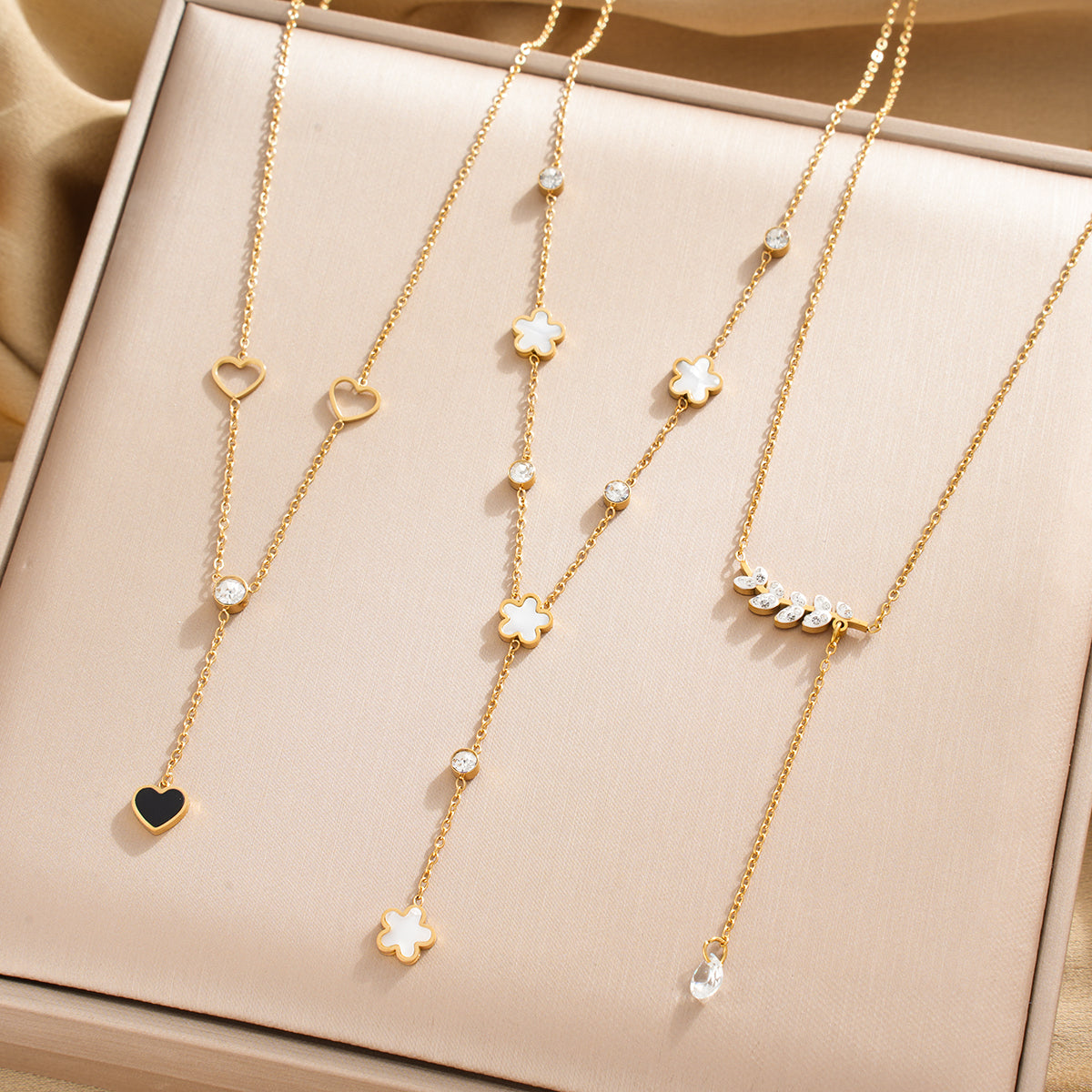304 Stainless Steel Necklace 18K Gold Plated IG Style Modern Style 