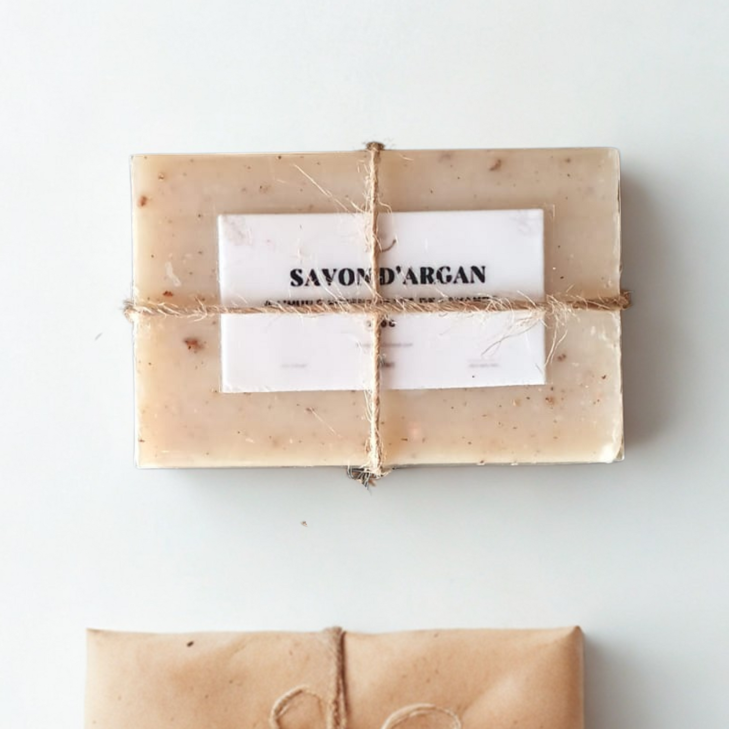 Savon dur d'argan à l'huile essentielles de lavande 100 g